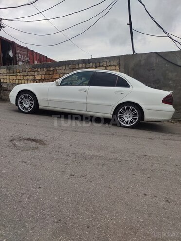 Mercedes E 270 2003, 350,000 km - 2.7 l - Bakı