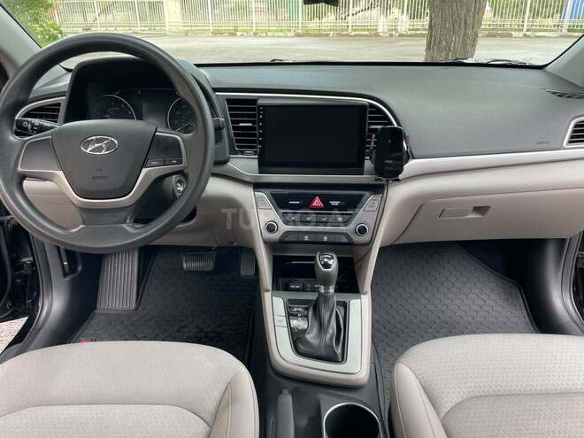 Hyundai Elantra 2016, 246,220 km - 2.0 л - Bakı