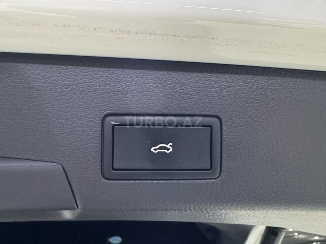 Volkswagen ID.6 Crozz 2022, 33,000 km - 0.0 л - Bakı