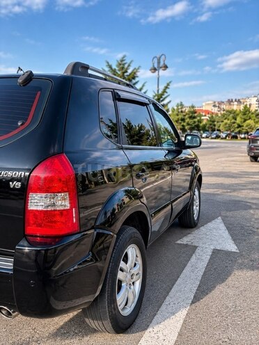 Hyundai Tucson 2006, 280,000 km - 2.7 l - Bakı
