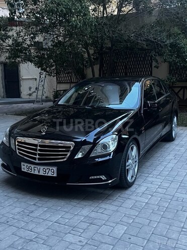 Mercedes E 350 2009, 249,000 km - 3.5 l - Bakı