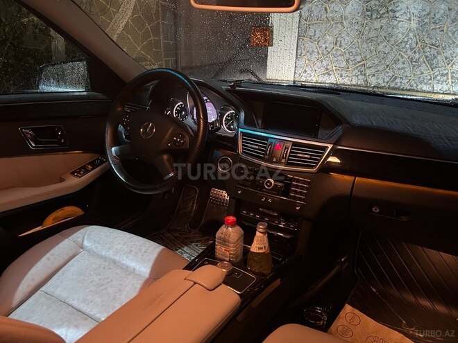Mercedes E 350 2009, 249,000 km - 3.5 l - Bakı