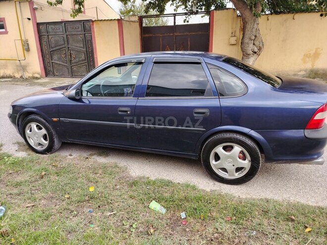 Opel Vectra 1998, 630,000 km - 1.8 l - Bakı