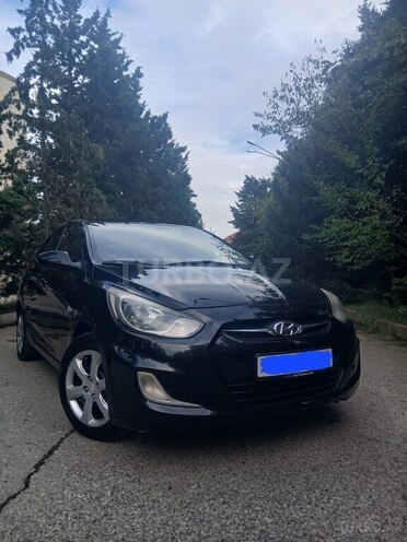 Hyundai Accent 2011, 295,000 km - 1.6 l - Bakı