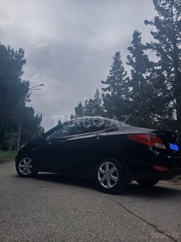 Hyundai Accent 2011, 295,000 km - 1.6 l - Bakı