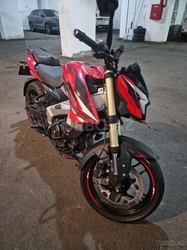 Bajaj  2025, 14,000 km - 0.4 l - Bakı