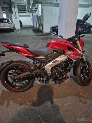 Bajaj  2025, 14,000 km - 0.4 l - Bakı
