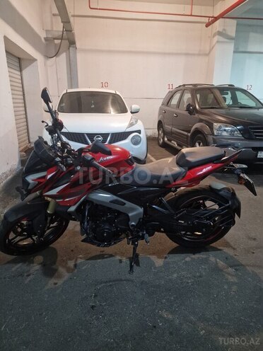 Bajaj  2025, 14,000 km - 0.4 l - Bakı