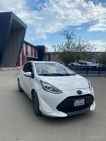 Toyota Aqua 2019, 188,000 km - 1.5 l - Bakı