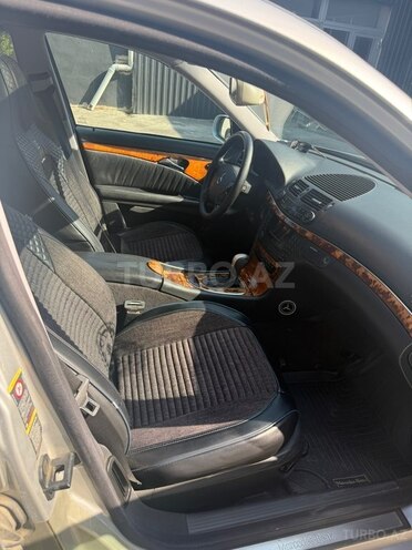 Mercedes E 220 2003, 370,000 km - 2.2 л - Bakı