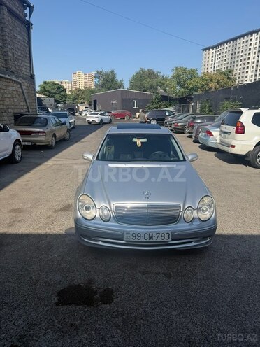 Mercedes E 220 2003, 370,000 km - 2.2 л - Bakı