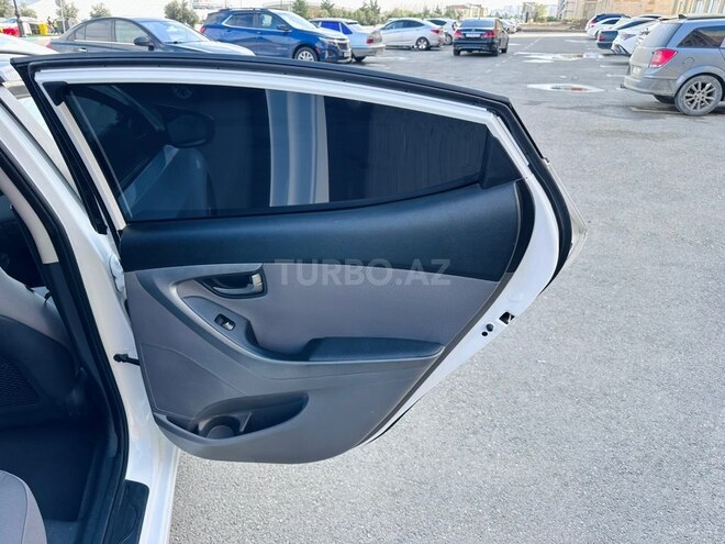 Hyundai Elantra 2015, 148,000 km - 1.8 l - Sumqayıt