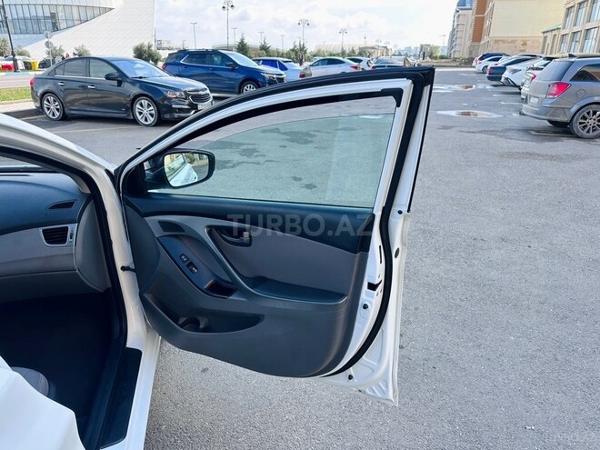 Hyundai Elantra 2015, 148,000 km - 1.8 l - Sumqayıt