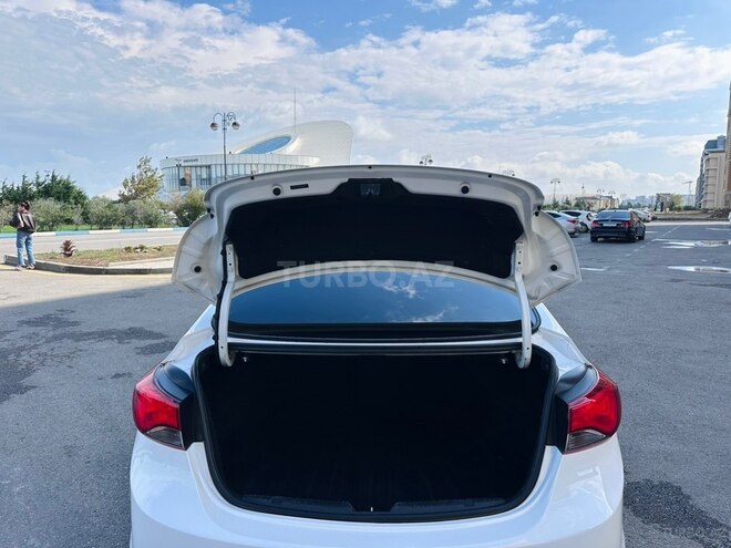 Hyundai Elantra 2015, 148,000 km - 1.8 l - Sumqayıt