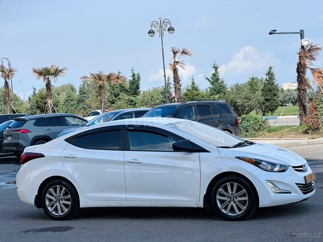 Hyundai Elantra 2015, 148,000 km - 1.8 l - Sumqayıt