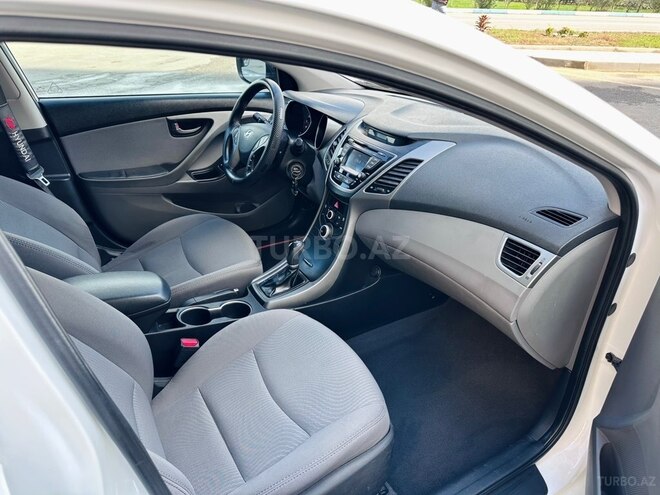 Hyundai Elantra 2015, 148,000 km - 1.8 l - Sumqayıt