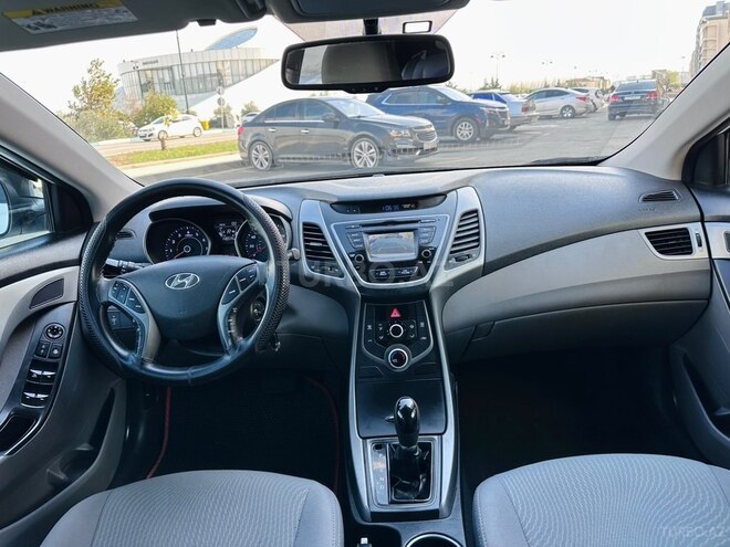 Hyundai Elantra 2015, 148,000 km - 1.8 l - Sumqayıt
