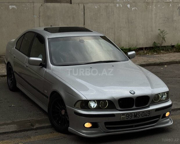 BMW 525 2001, 296,452 km - 2.5 л - Bakı
