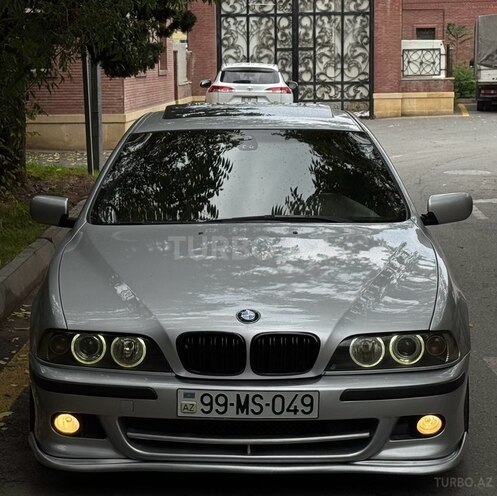 BMW 525 2001, 296,452 km - 2.5 л - Bakı