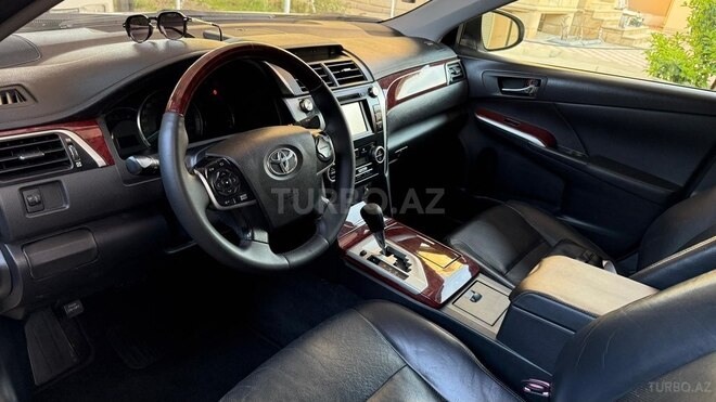 Toyota Camry 2011, 330,000 km - 2.5 l - Bakı