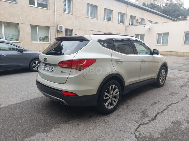 Hyundai Santa Fe 2013, 226,000 km - 2.0 л - Bakı