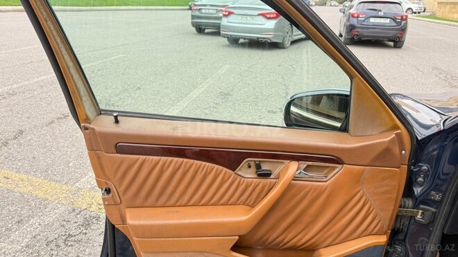 Mercedes C 220 1996, 380,000 km - 2.2 l - Bakı