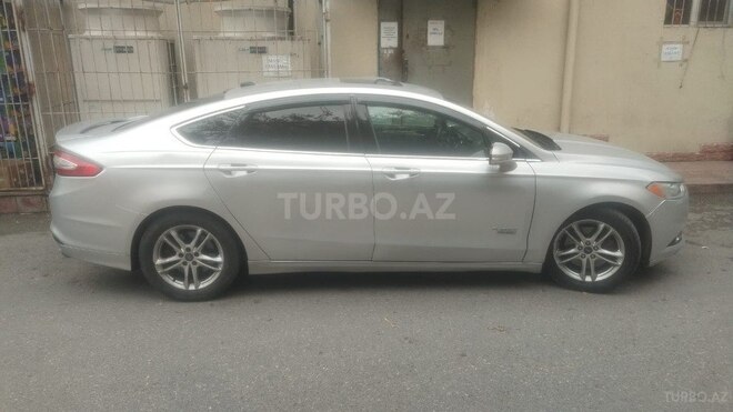 Ford Fusion (North America) 2015, 336,000 km - 2.0 л - Bakı