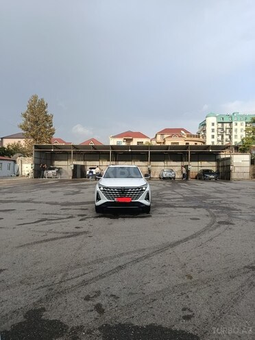Changan  2025, 10,000 km - 1.5 l - Bakı