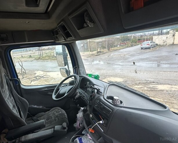 Mercedes Axor 1843 2010, 900,000 km - 12.0 l - Bakı