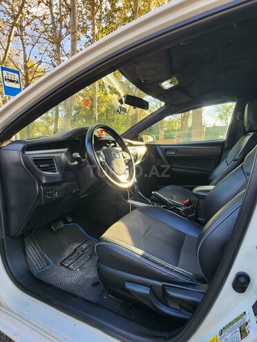 Toyota Corolla 2015, 210,000 km - 1.8 l - İsmayıllı