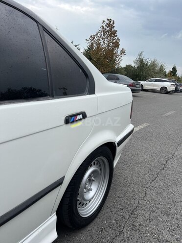 BMW 318 1994, 350,000 km - 1.8 l - Sumqayıt