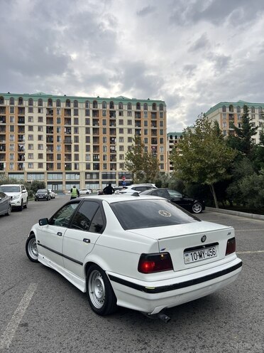 BMW 318 1994, 350,000 km - 1.8 l - Sumqayıt