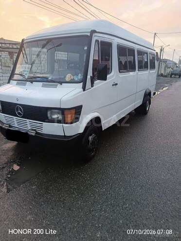 Mercedes 410 D 1994, 500,000 km - 2.9 l - Qazax