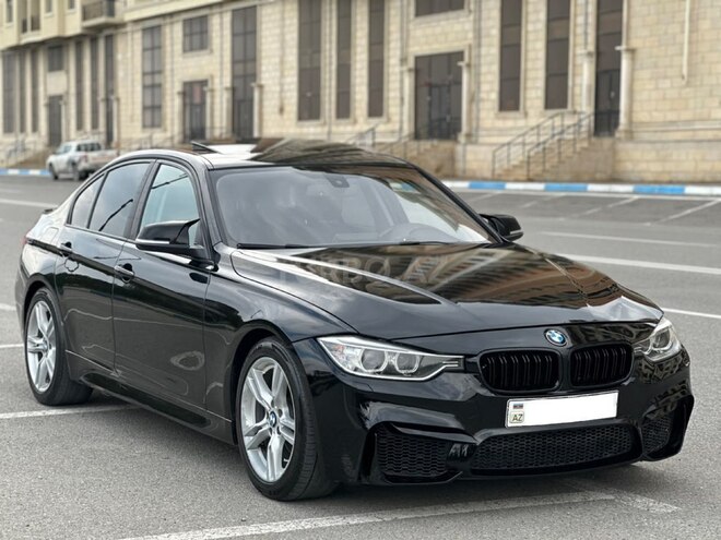 BMW  2014, 322,000 km - 2.0 l - Sumqayıt