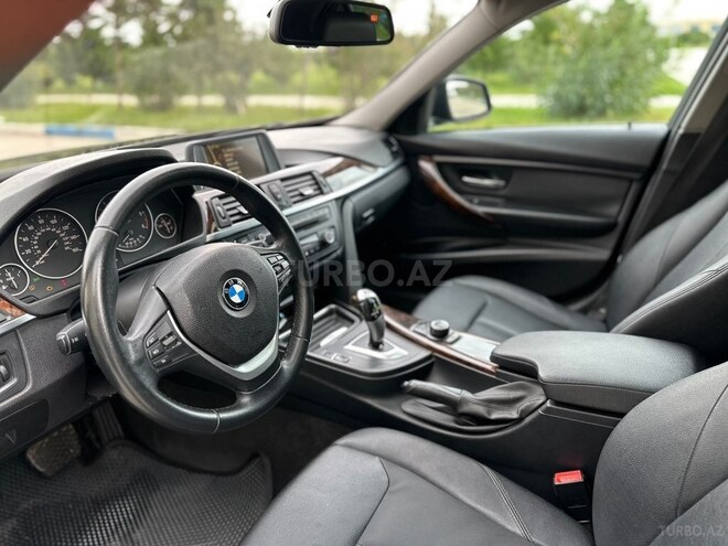 BMW  2014, 322,000 km - 2.0 l - Sumqayıt