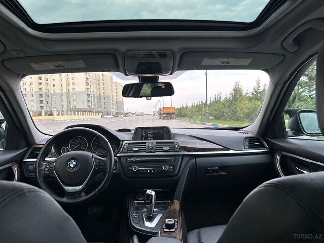 BMW  2014, 322,000 km - 2.0 l - Sumqayıt