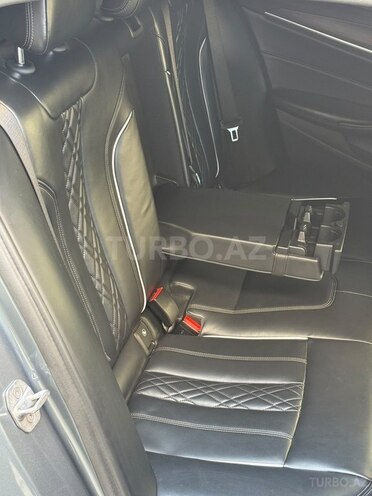 BMW  2017, 135,000 km - 2.0 l - Bakı