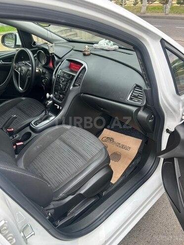 Opel Astra 2016, 290,000 km - 1.6 l - Bakı