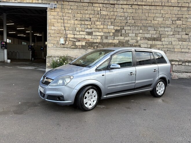 Opel Zafira 2006, 420,000 km - 1.9 л - Bakı