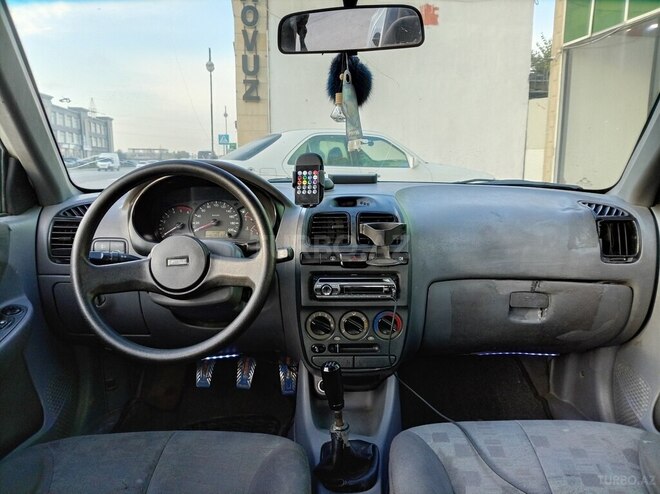 Hyundai Accent 2005, 450,000 km - 1.5 l - Bakı