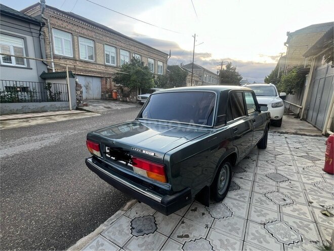 LADA (VAZ) 2107 2010, 65,500 km - 1.6 l - Quba