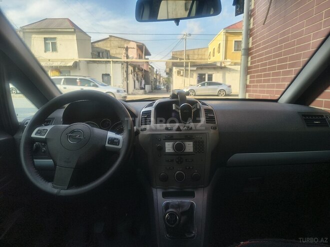 Opel Zafira 2006, 235,000 km - 1.6 л - Bakı
