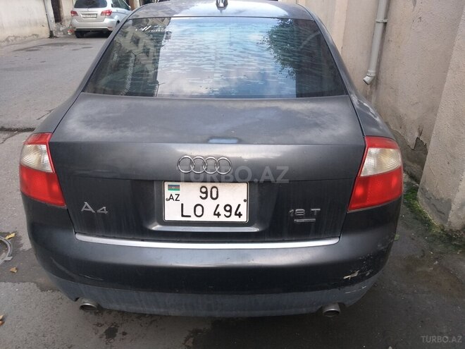 Audi A4 2003, 316,896 km - 1.8 l - Xırdalan