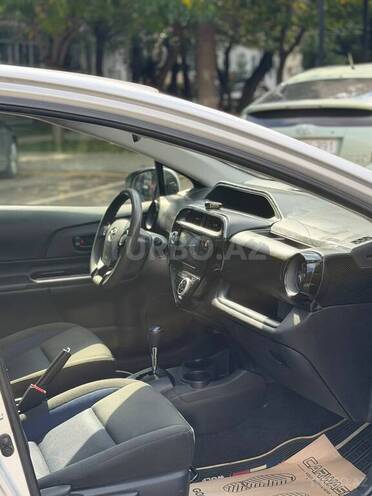 Toyota Aqua 2019, 184,578 km - 1.5 l - Bakı