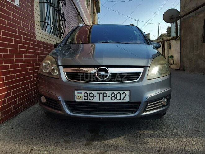 Opel Zafira 2006, 235,000 km - 1.6 л - Bakı