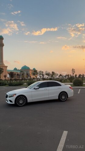 Mercedes C 300 2019, 97,000 km - 2.0 л - Naxçıvan