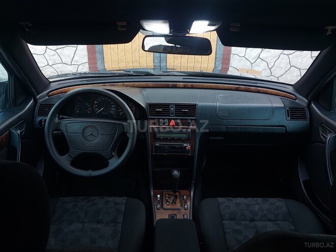 Mercedes C 220 1999, 390,000 km - 2.2 l - Şirvan