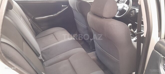 Toyota Corolla 2005, 352,222 km - 1.4 l - Sumqayıt