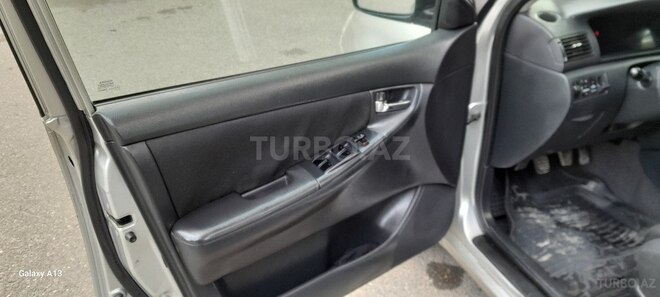 Toyota Corolla 2005, 352,222 km - 1.4 l - Sumqayıt