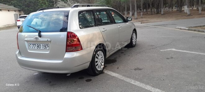 Toyota Corolla 2005, 352,222 km - 1.4 l - Sumqayıt